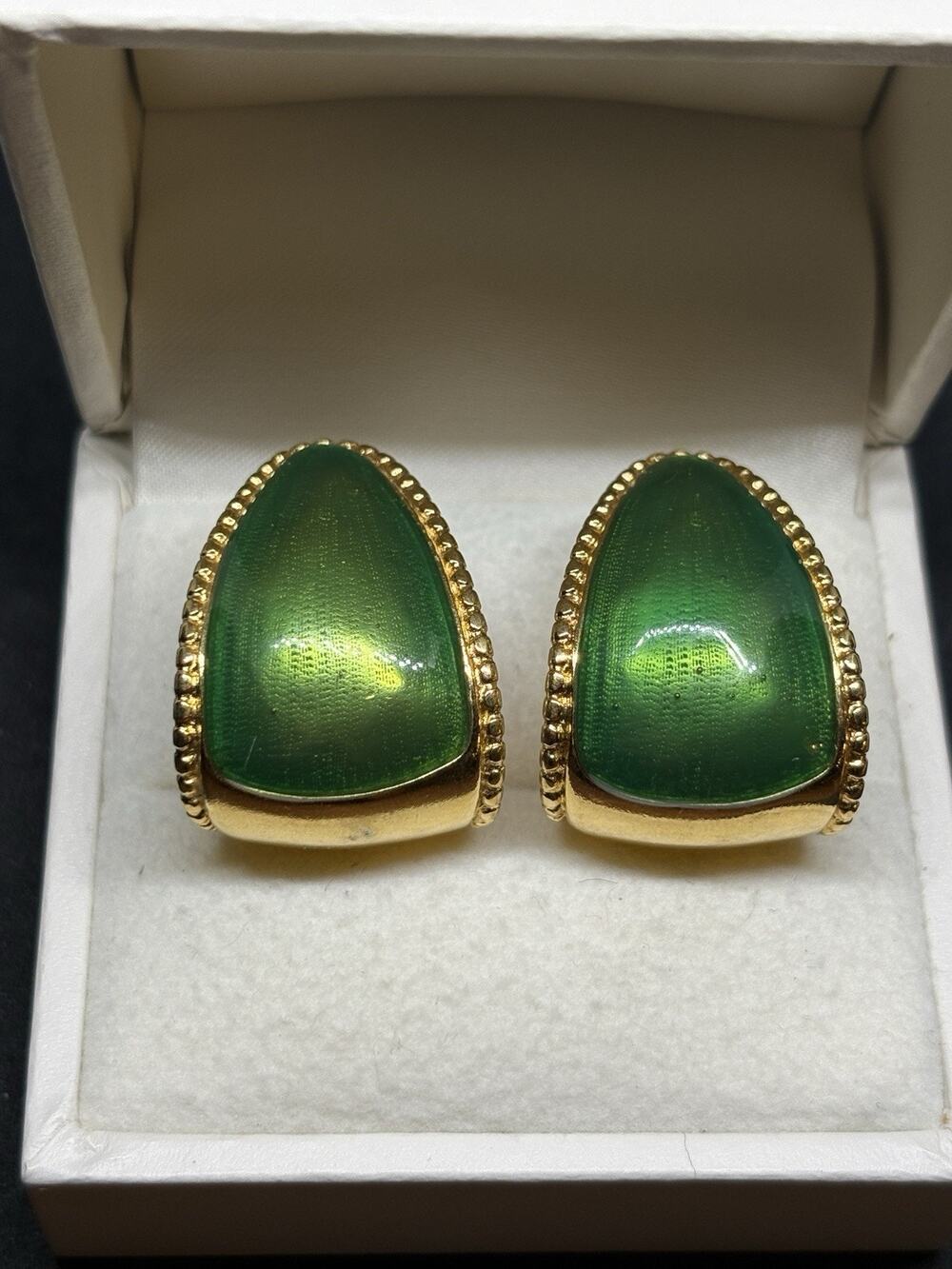 Vintage Trifari Retro Gold Tone Green Enamel Cabochon Clip Earrings Beaded Hoop